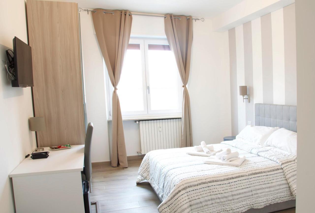 Minerva Rooms Pavia Luaran gambar